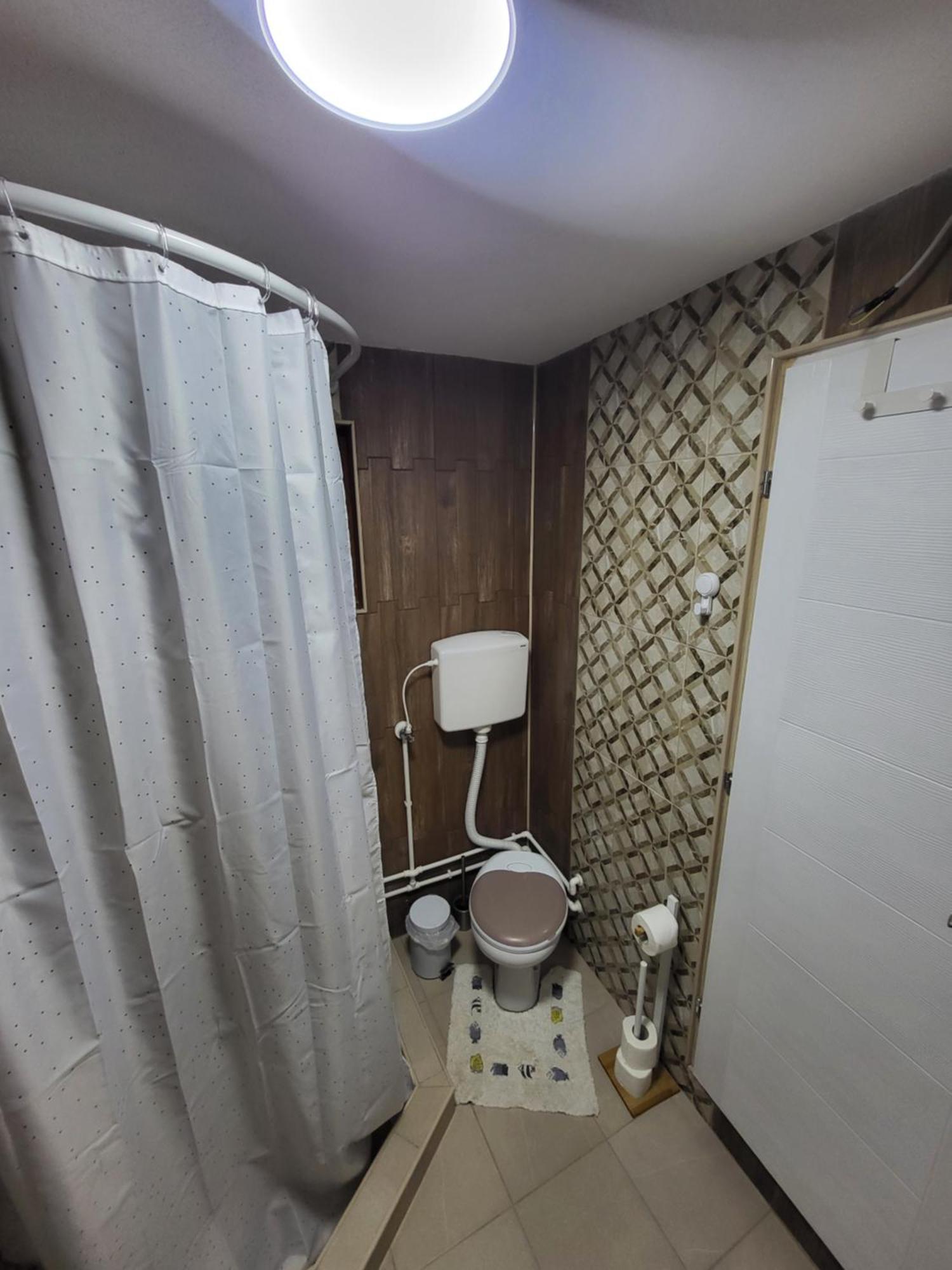 Dvor Villa Donja Toponica Kamer foto